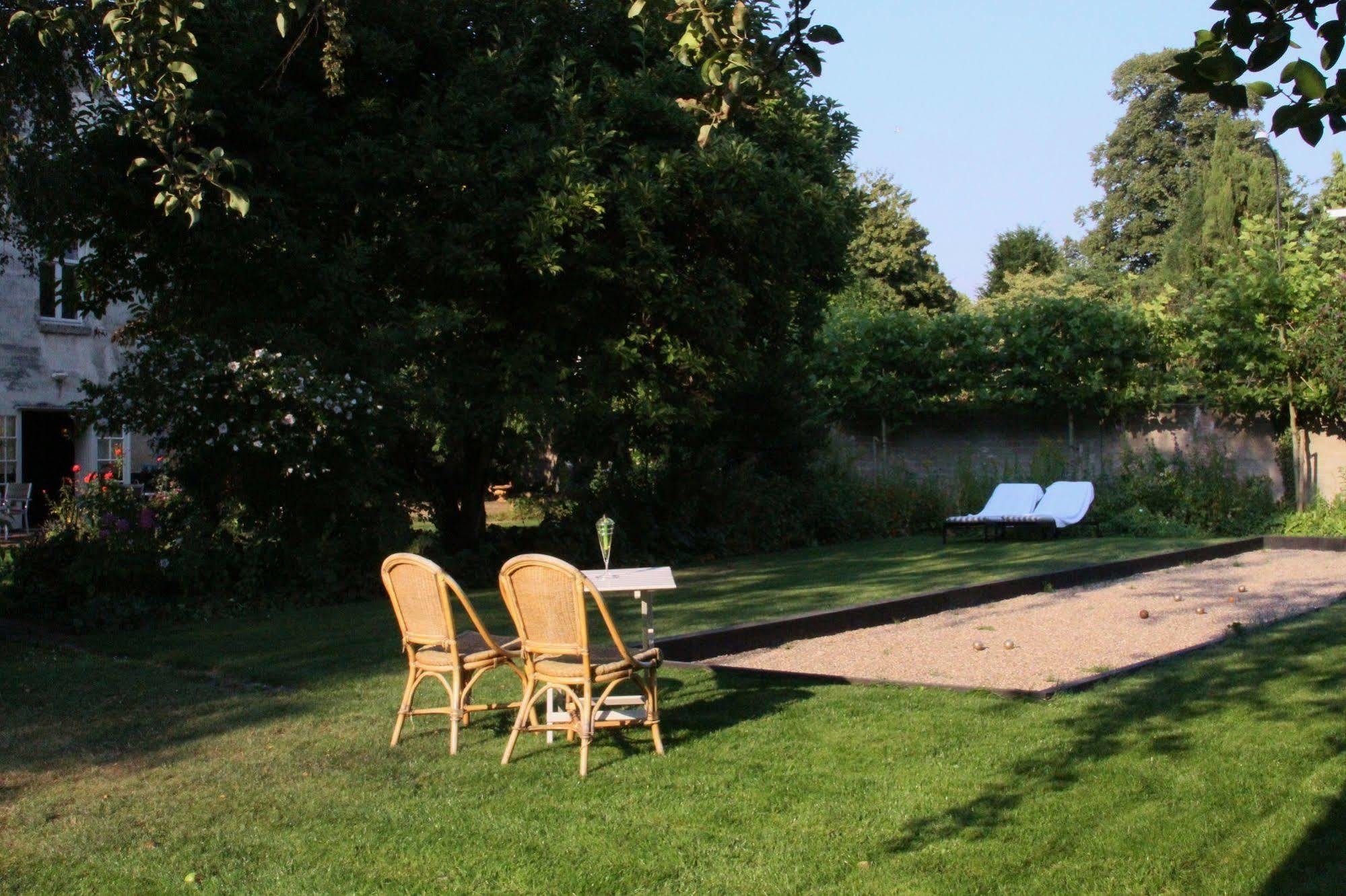 Boutique Hotel Bonjour Gronsveld Exterior foto