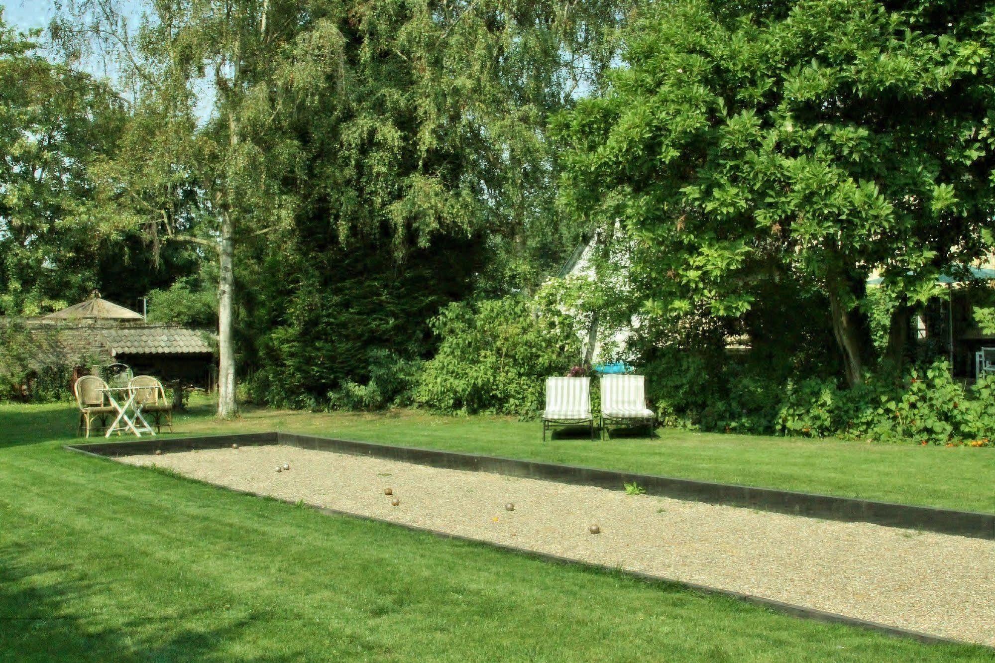 Boutique Hotel Bonjour Gronsveld Exterior foto